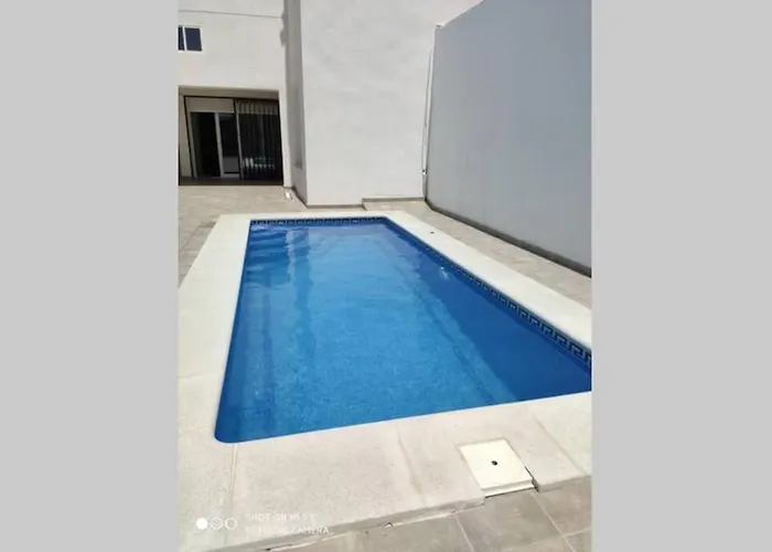 Prázdninový dům Nayda Gran Casa Con Piscina